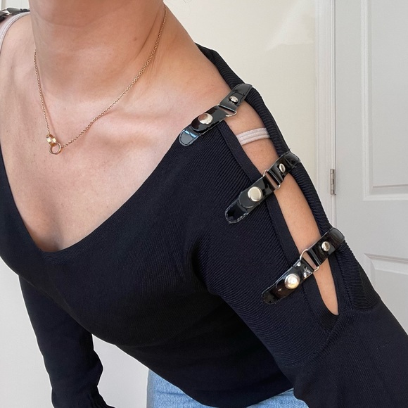 AVALIN V-Neck Knit Top with Shoulder Buckle Details - Picture 9 of 9